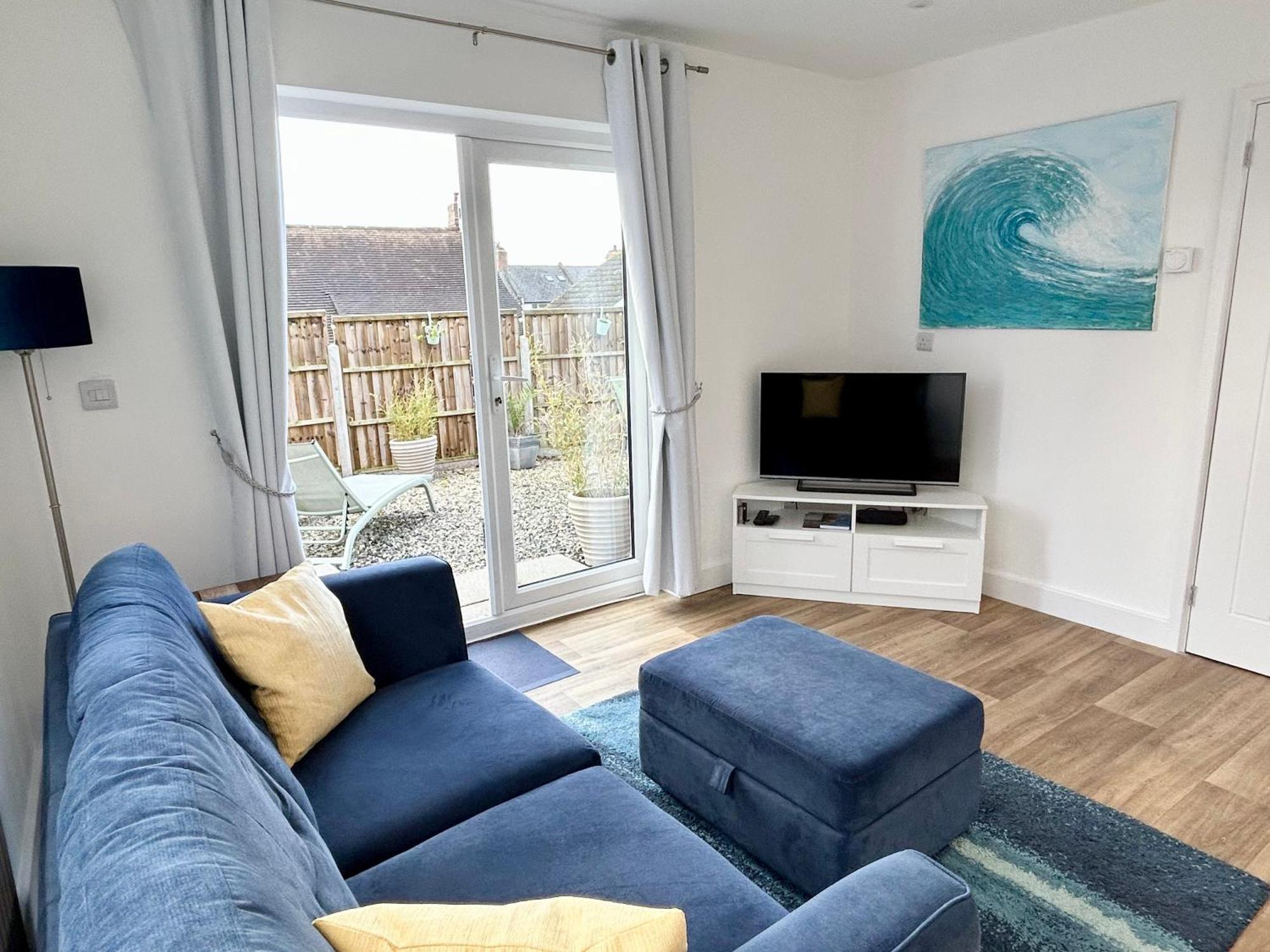 Hightide Apartment บู๊ด ภายนอก รูปภาพ